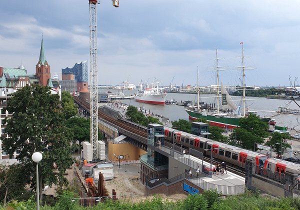 06_Sommerferien_Hamburg-Berlin